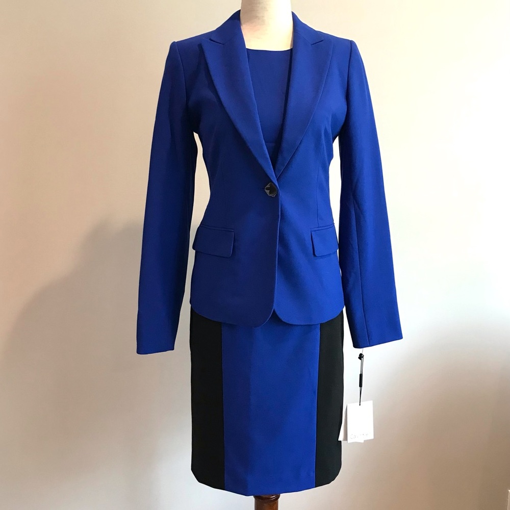 Beautiful Calvin Klein 2 Piece Suit Dress - 2P